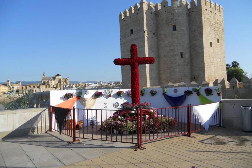 Apartamento Al-Zhara, Junto Puente Romano Lägenhet Córdoba Exteriör bild